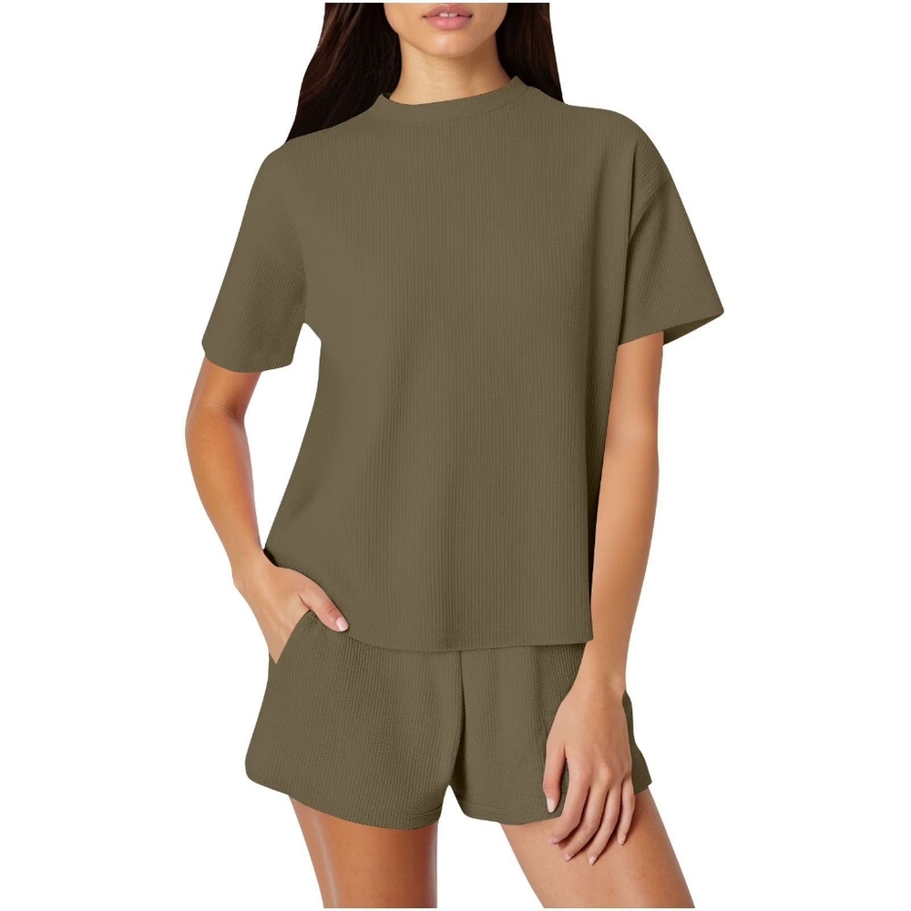 Amazon Brand Womens Olive Green 2 Piece Casual Short Set Size Medium BNWOT